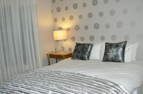 Furnished 3 Bedroom Main House In Bloemfontein